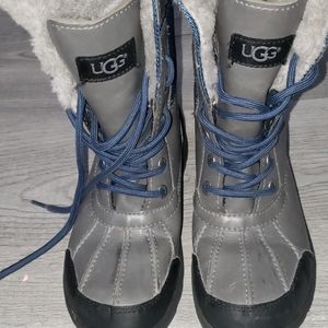 Kids Adirondack Uggs